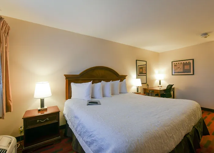 Hotel Varsity Osu South 2*