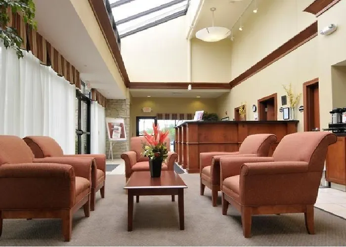 Hotel Varsity Osu South